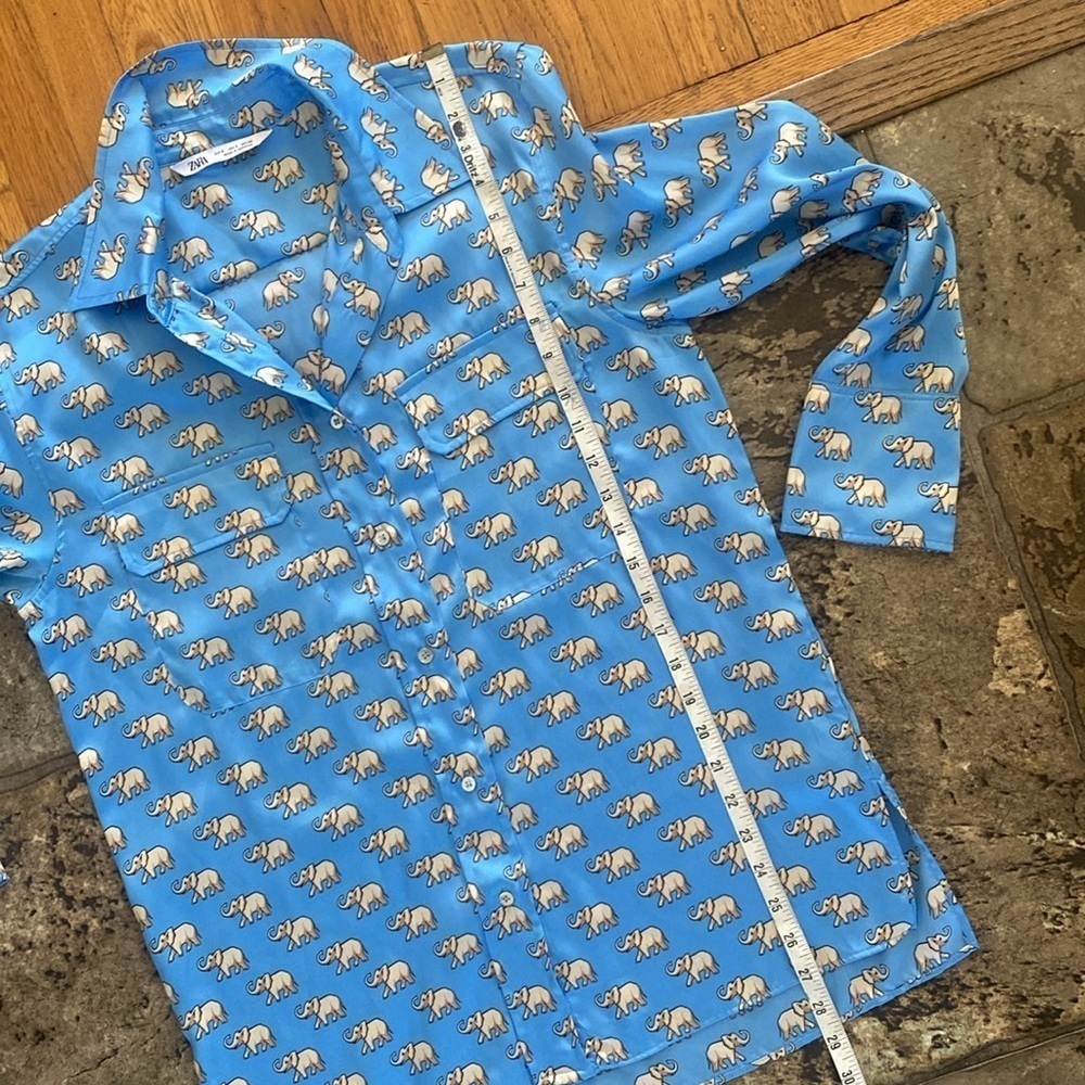 ZARA Baby Blue Elephant Print Button Down Long Sleeve Blouse Size Small - Picture 11 of 13